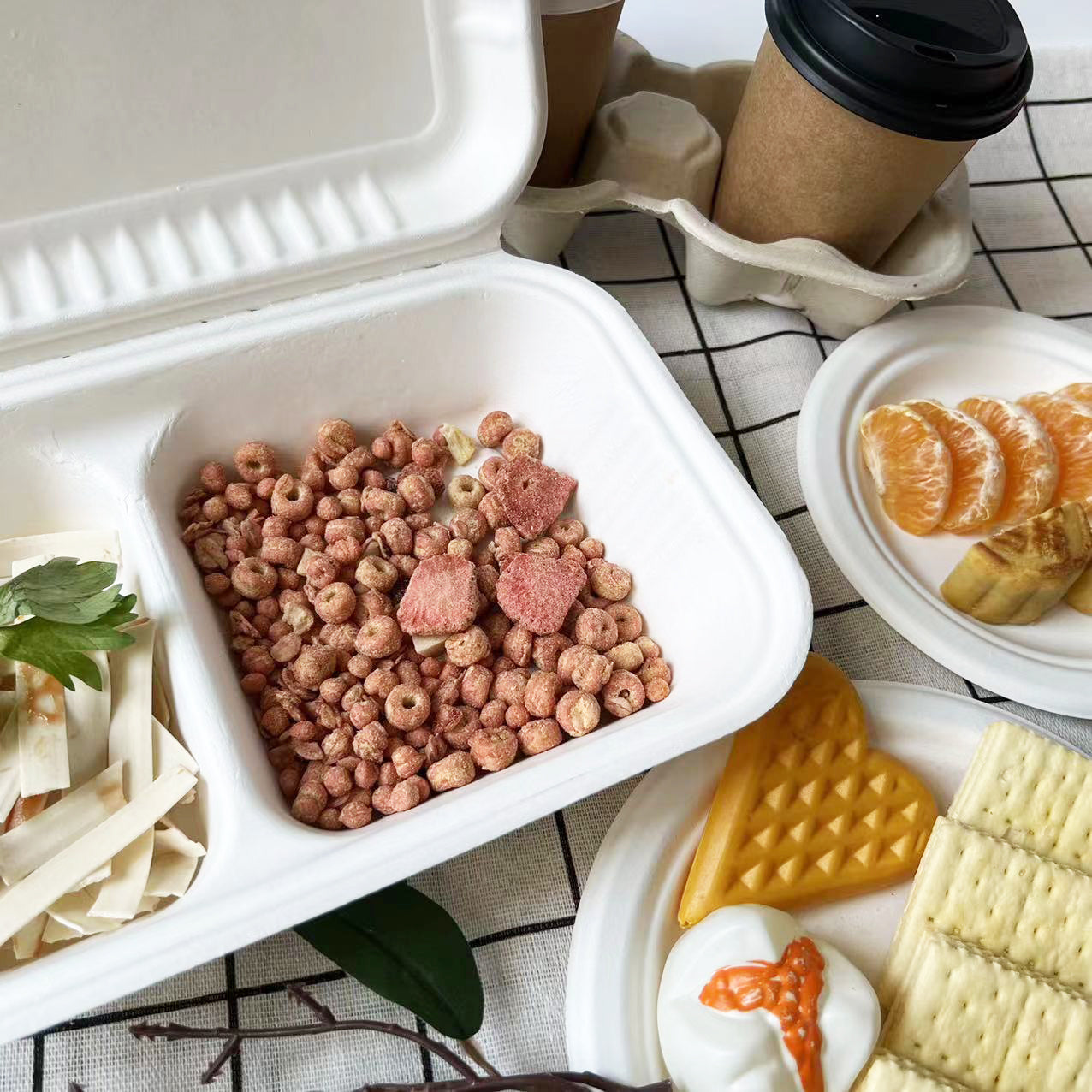 2 Compartments Clamshell Bagasse Food Takeaway Containers - 9″ x 6″